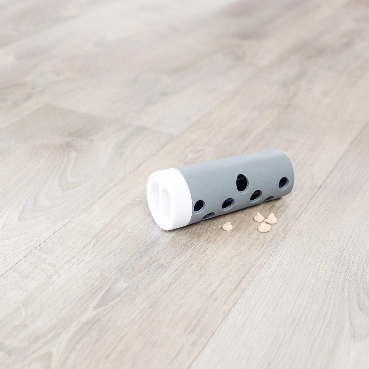 Trixie Cat Activity Snack Roll - Image 3